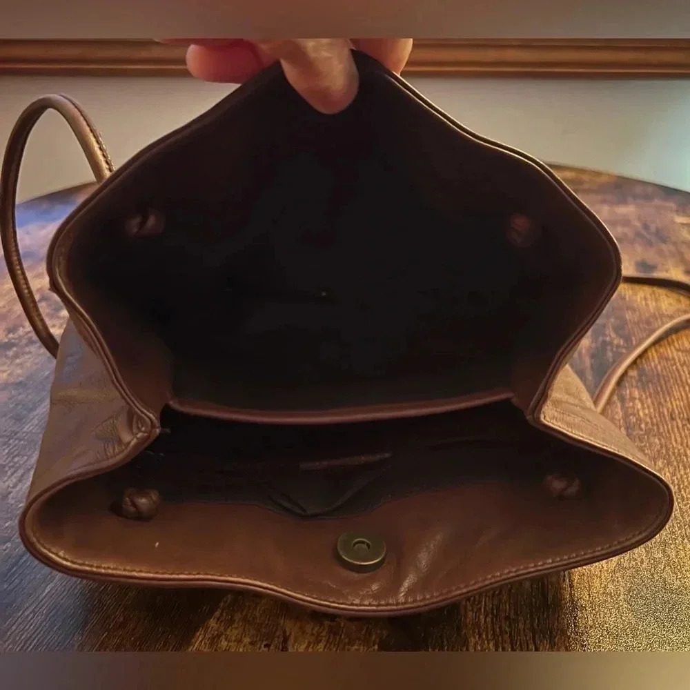 Nine West | ladies leather shoulder handbag - Picture 9 of 16